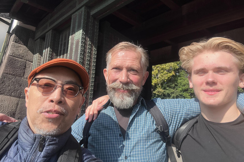 Tokyo: Fully Customizable Private Shopping Spree with Locals Tokyo: 2 Hour Private Customizable Tour with Pickup