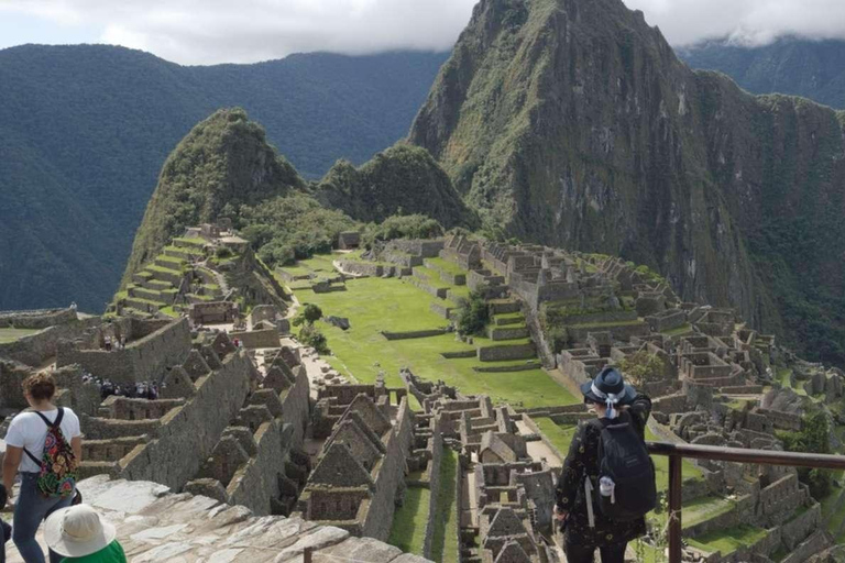 Machu Picchu 2 Day Tour with Tickets