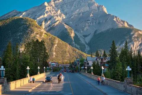 Banff LOST TOWN History Tour - 1.5hrs Tour + Transportation