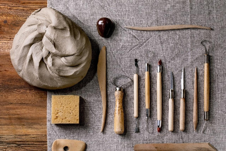 Oldenburg: Pottery Workshop for Beginners with Glazing