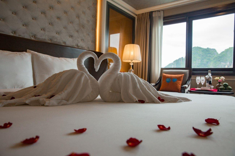 From Hanoi: 3 Day Halong Bay 5 Star Cruise - Ninh Binh Tour