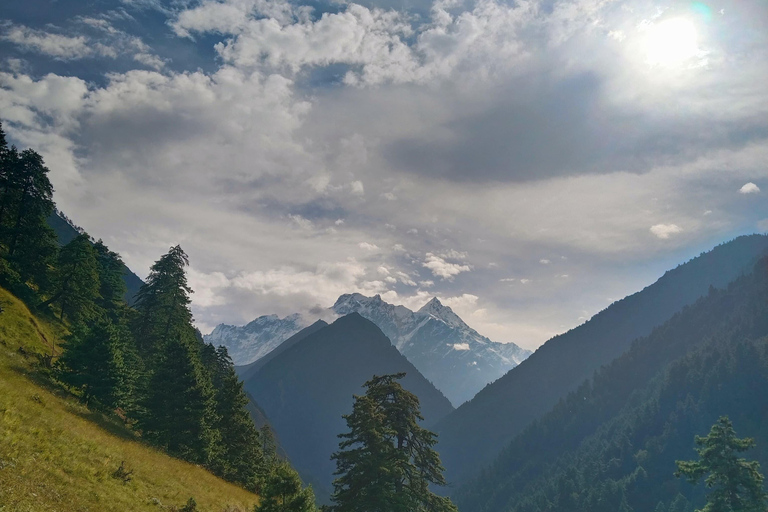 Valle del Tsum: Trekking de 16 días
