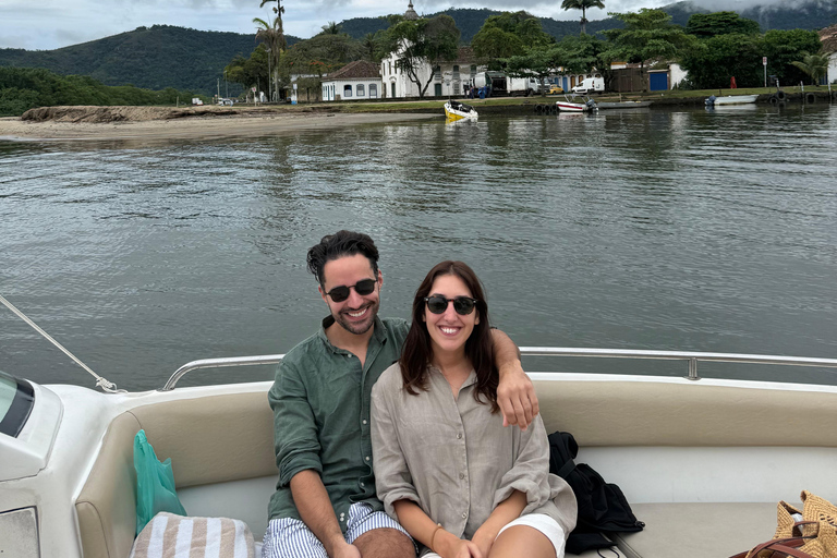 Speedboat Experience in Paraty Gladiator Experience Boats