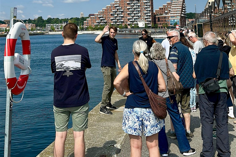 A more culinary tour of Aarhus Ø: with tastings through Aarhus' history Culinary island hike: Tastes from 1250 years of city history