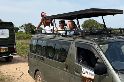 From Kampala: Queen Elizabeth & Lake Mburo 4-Day Safari
