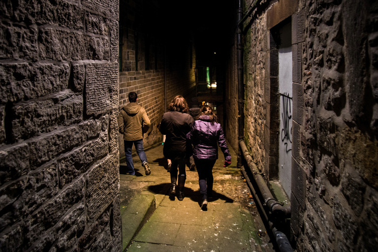 Edimburgo: tour nocturno de terror por criptas subterráneasTour de terror por las criptas subterráneas