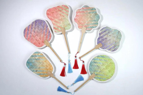 Shanghai: Traditional Bamboo Weaving Fan Experience