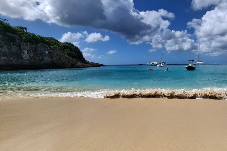 Saint-Martin: Private boat trip with skipper