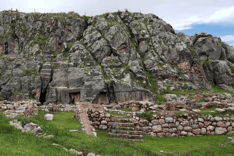 In Cusco - Visit to the Devil's Balcony on horseback