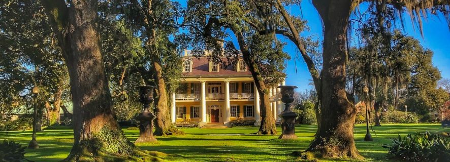 New Orleans: Destrehan Plantation, Houmas House & Lunch