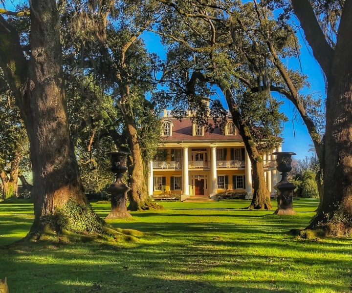 New Orleans: Destrehan Plantation, Houmas House & Lunch