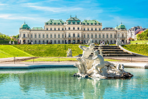 Vienna: Biglietti di ingresso prioritari per il Belvedere Superiore e tour guidato2 ore: Tour in tedesco