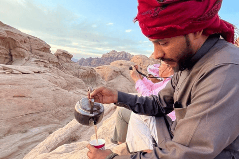 Wadi Rum: Private Luxury Cave Stay, Sunset Tour & Dinner