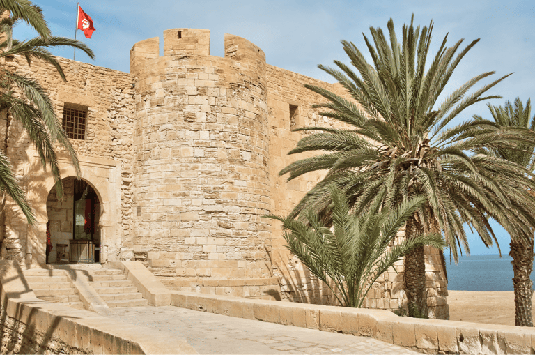 Romantic &amp; Authentic: 90-Min Horse Carriage Tour