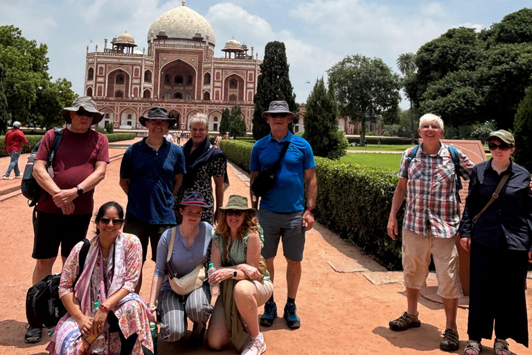 Delhi : Visite guidée privée de la vieille et de la nouvelle Delhi, en une journée ou une demi-journée.Visite d'une journée complète de l'Ancien et du Nouveau Delhi (voiture