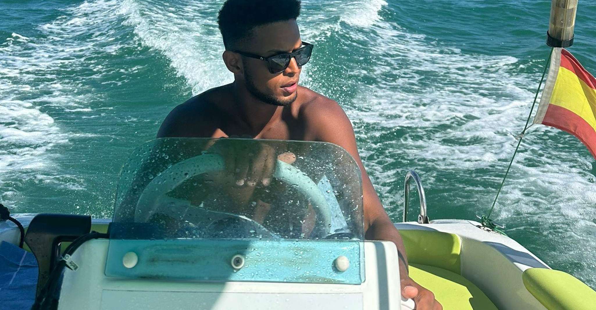 Cadiz: Boat Rental Without License photo 2