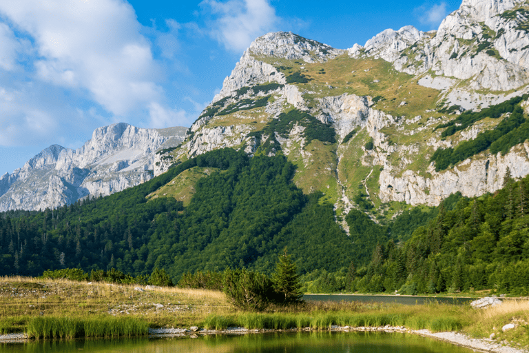 Climbing Mount Maglić: Visit to Trnovačko lake