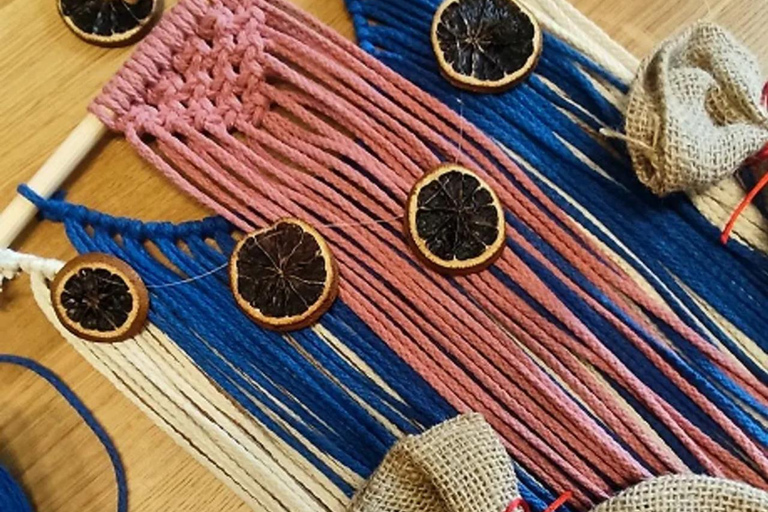 Leipzig: Macrame Advent Calendar Workshop with Custom Design