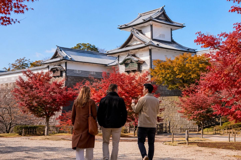 Kanazawa: Kenrokuen Autumn Colors & Castle Walk Early Bird 20% Off – Limited Autumn Offer