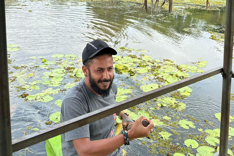 Kandy: Sigiriya, Dambulla och en dagsutflykt på bysafariKandy: Sigiriya, Dambulla, and Village Safari Day Trip