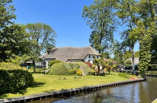 Ab Amsterdam: Private Tagestour nach Giethoorn & Blokzijl