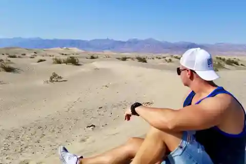 Las Vegas: Death Valley National Park Small Group Tour