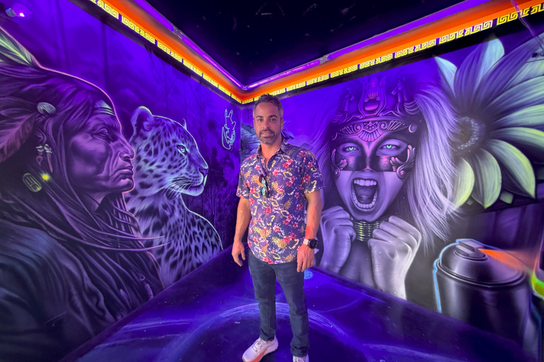 Medellín Comuna 13 Tour, Premium Experience Comuna 13 Medellín Tour, Premium Experience