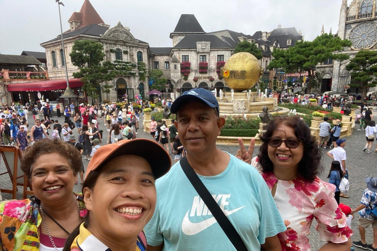 Danang/Hoian: Colline di Ba Na con ponte della Mano d&#039;Oro e buffetColline di Ba Na con il Ponte della Mano d&#039;Oro - Opzione per piccoli gruppi