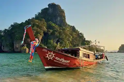 Krabi: Sunset Hong Island By Luxury Vintage Boat With BBQ