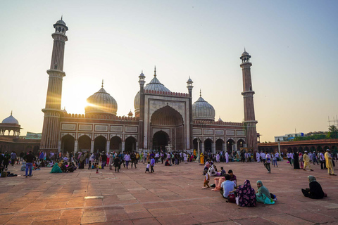 Delhi: Private Half-Day Old Delhi & Hidden Lanes Tour Tour with Guide, AC Car & Street Food Tasting