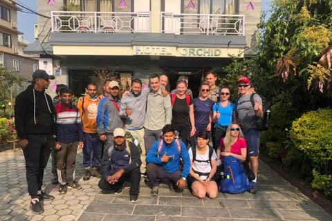 Pokhara : Trek de 3 jours à Astam, Dhampus et Australian CampPokhara : 3 jours de service