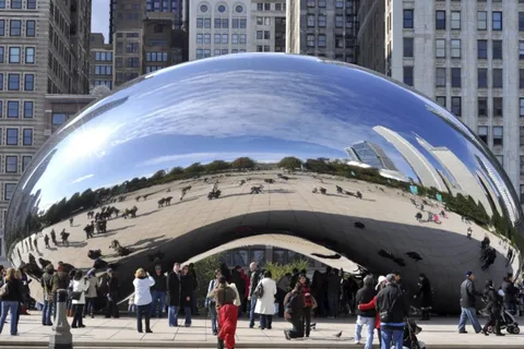 Chicago: Full-Day Guided City Tour by Bus