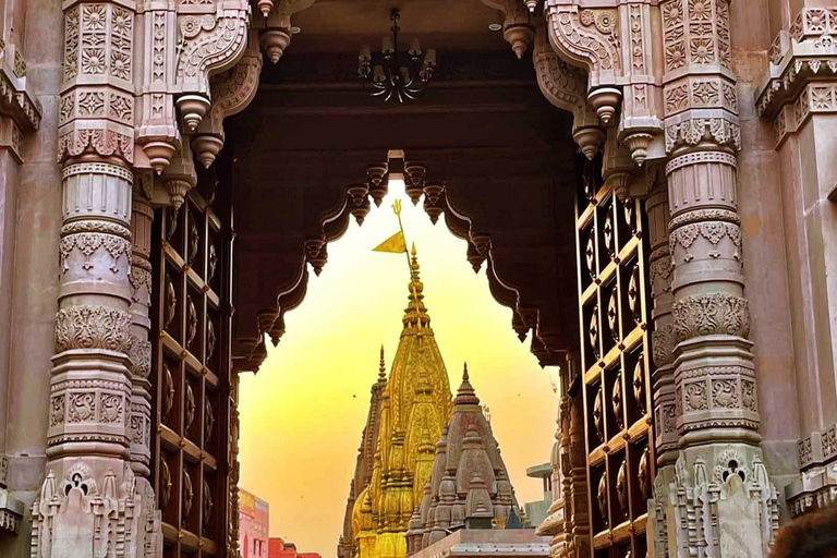 Kashi Temple Tour with Ganga Aarti & Sarnath Tour with 4* Hotels