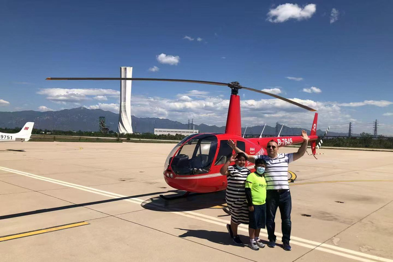 Beijing: Great Wall Helicopter Tour with Juyongguan Visit Beijing: Great Wall Helicopter Tour with Juyongguan Visit