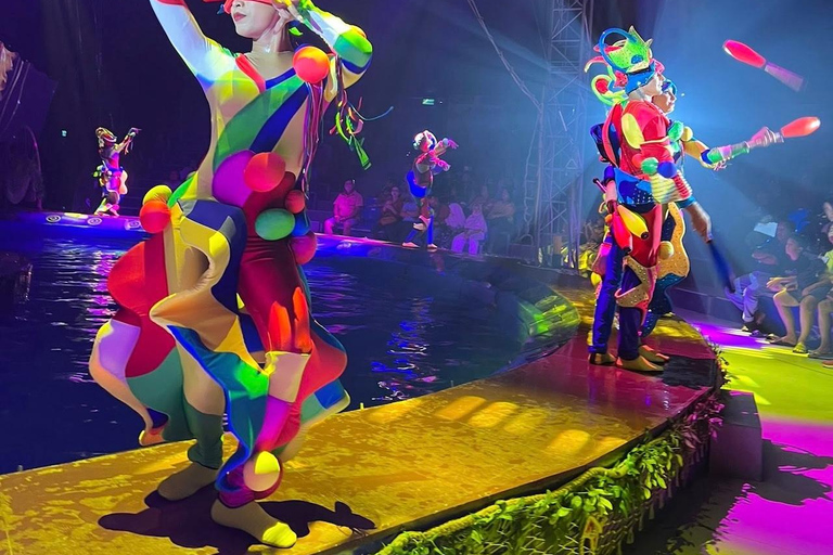 Phuket: Bilhete de entrada para o Aqua Circus com transferes opcionaisLugares de platina: Bilhete de entrada para o Phuket Aqua Circus