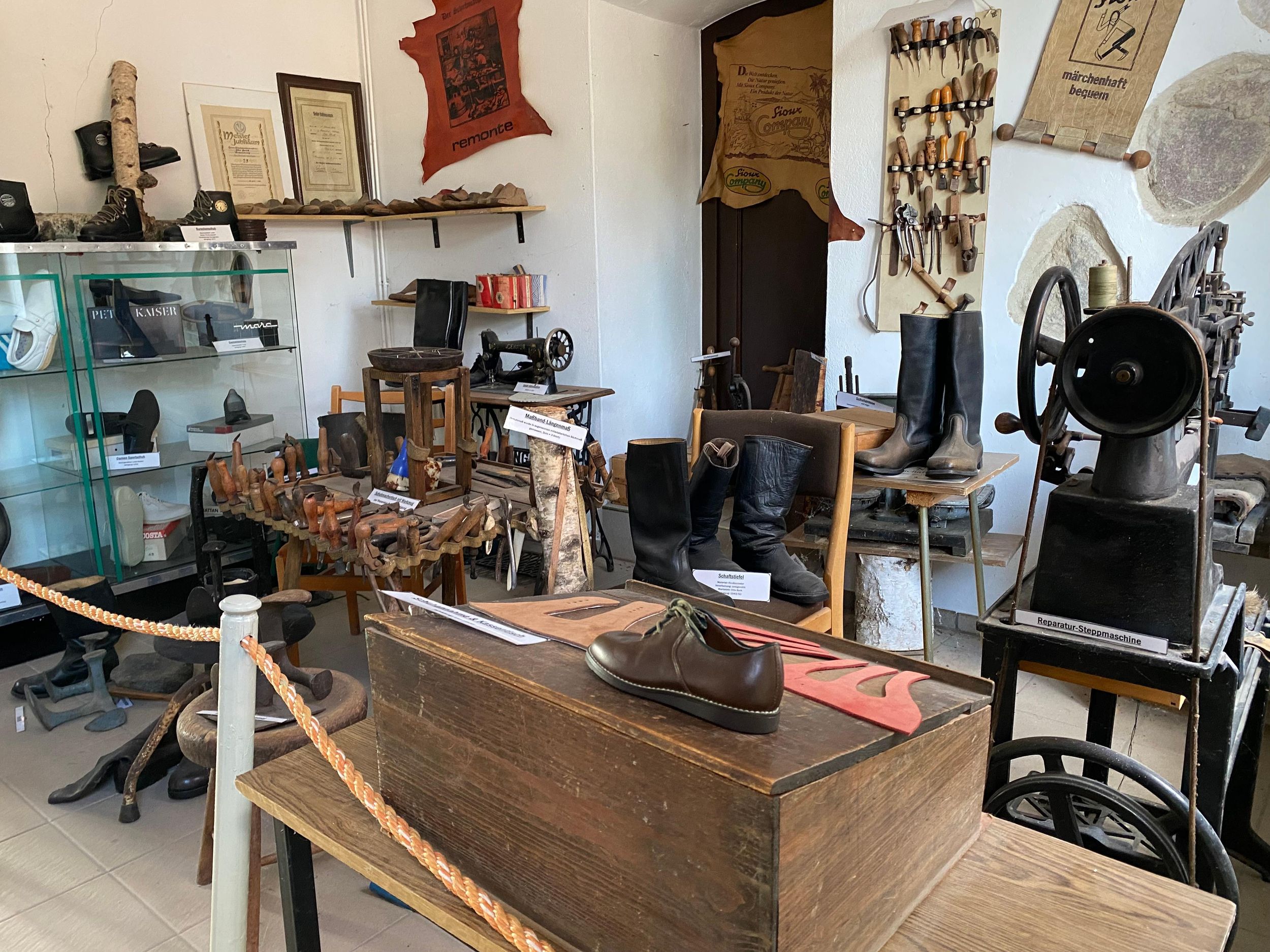 Eintritt in die Ausstellungen in der Burg Wesenberg
