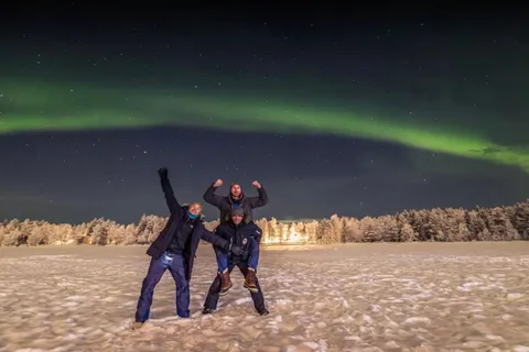 Tour fotografico dell'aurora boreale con barbecue