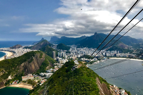 Rio: Sugarloaf Skip the Line Hiking &amp; Climbing TourGroup Tour: French Instructor