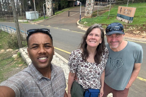 Addis Ababa: Private Tour with Local Guide and Transfers
