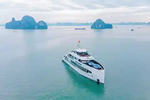Crucero de lujo de un día Ha Long Symphony con almuerzo, cueva e isla