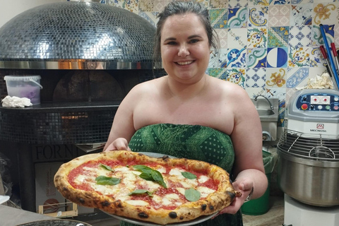 Nápoles: Aula de preparação de pizzas com um chef napolitano e bebida