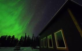 Whitehorse: Nighttime Northern Lights Viewing