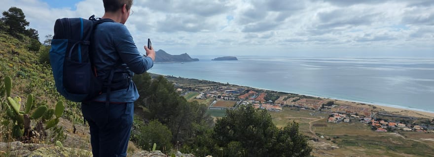 Porto Santo : randonnée guidée de 2 h 30 sur les sommets et dans les grottes d'Ana Ferreira