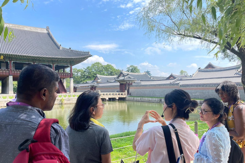 Tour matutino de introducción a Seúl (palacio, templo y más)Pasado y presente de Seúl: tour histórico - palacio y templo