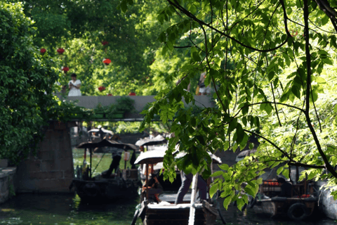 From Shanghai: Zhujiajiao Water Town Tour with Hotel Pickup