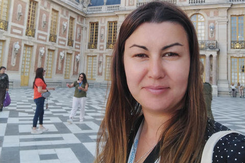 Versailles: Palace & Gardens Private Tour by Golf Cart