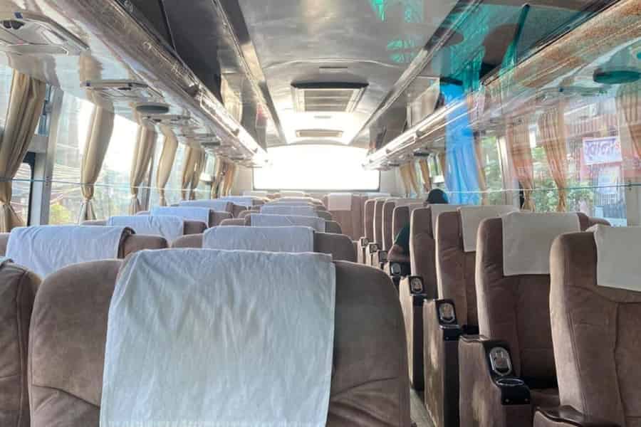 Tickets für Touristen von Kathmandu nach Chitwan. Foto: GetYourGuide Tickets für Touristen von Kathmandu nach Chitwan. Foto: GetYourGuide