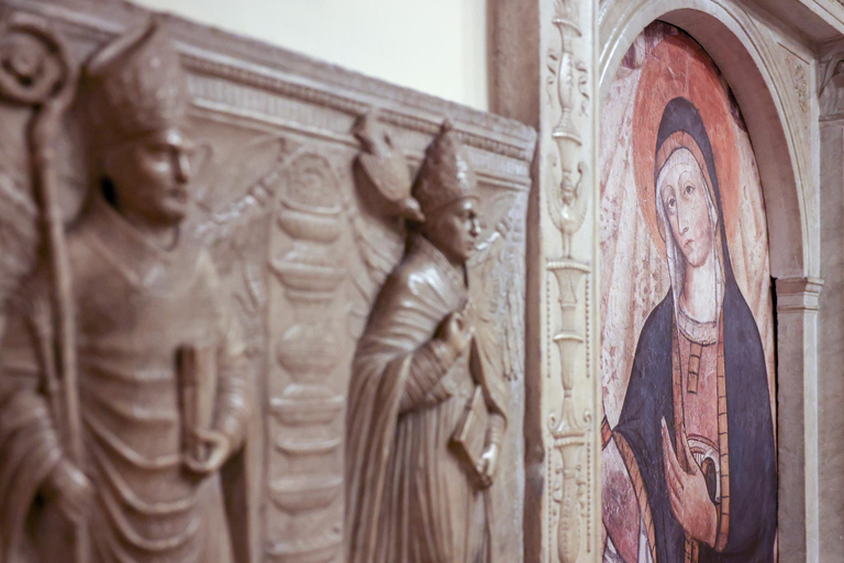 Rome: St. Peter’s Basilica & Underground Tombs Tour Group Tour in French