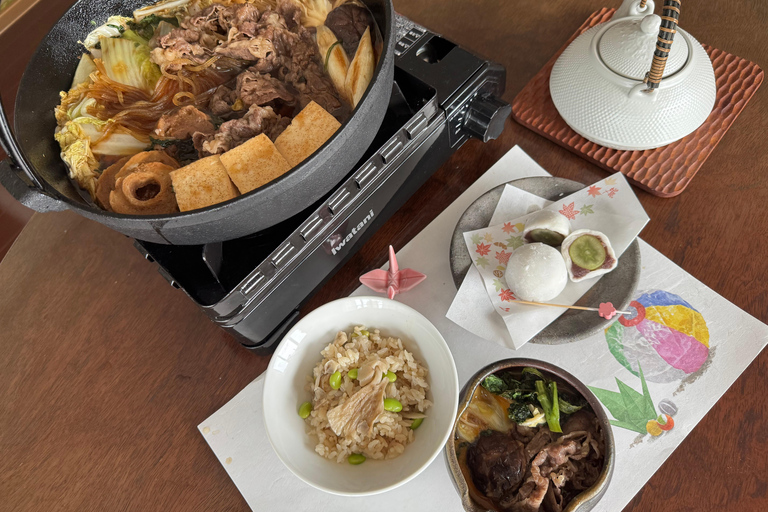 Tokyo Haneda: Hands-On Wappa Bento & Japanese Culture Homemade : Temari Sushi in a Traditional Wappa Bento Box