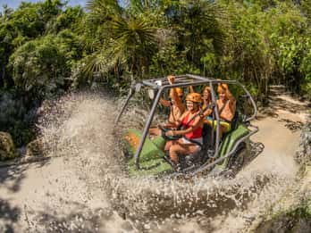 Desde Playa del Carmen: Entrada al Parque Xplor, Día completo